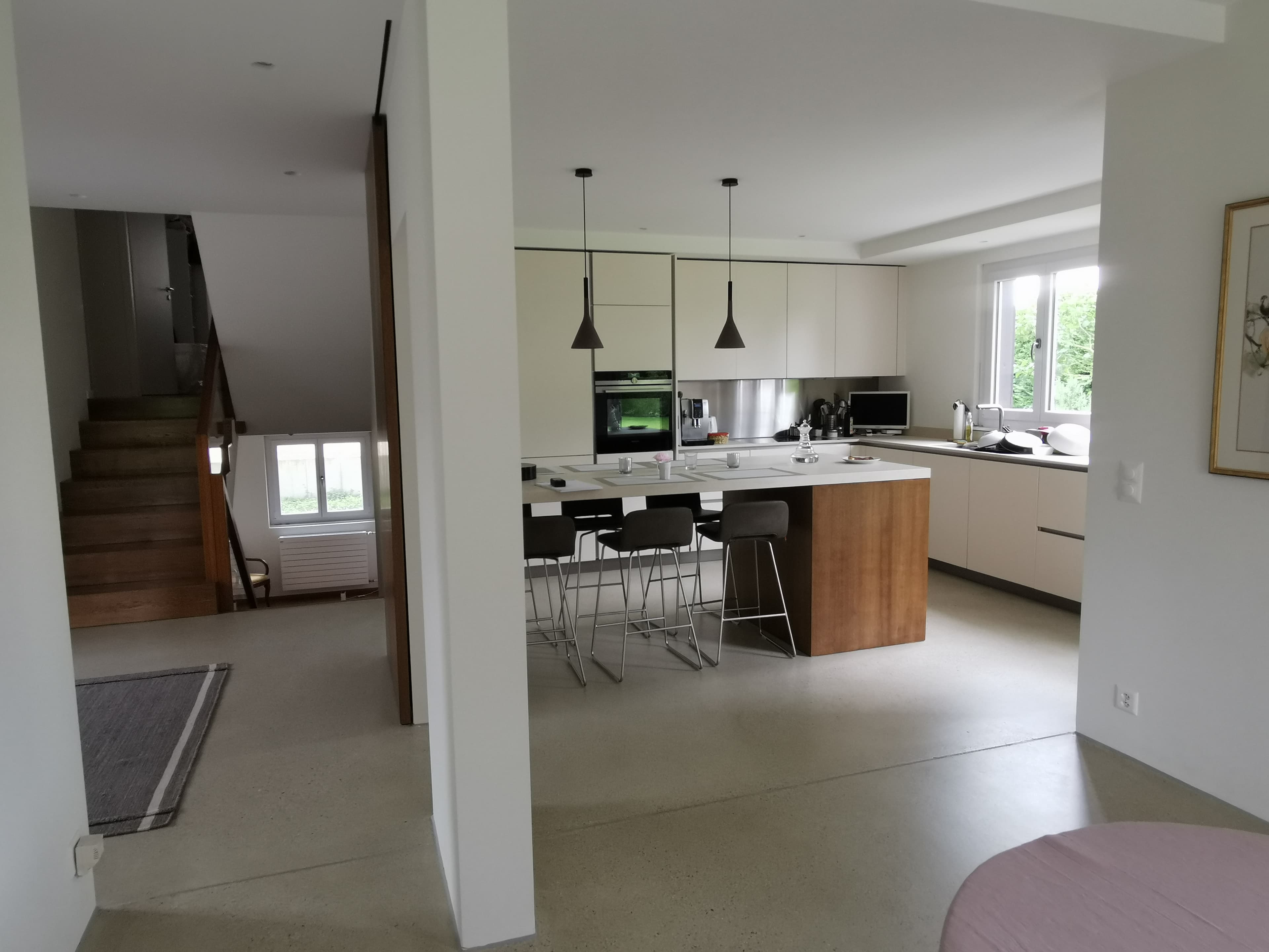 Intérieur contemporain minimaliste - Photo 4